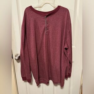 Foundry men’s long sleeve henley